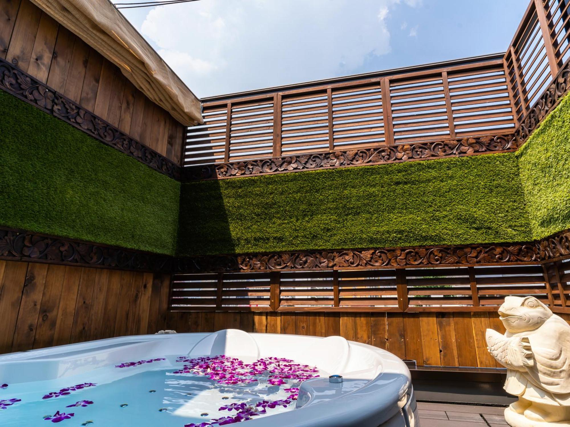 Hotel Petit Bali Garden Shin Okubo - Shinjuku Sta 15Min Walk - (Adults Only) Tóquio